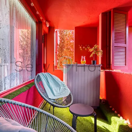 Apartment Breathtaking Loft La Muralla Roja, Wifi, 2br *