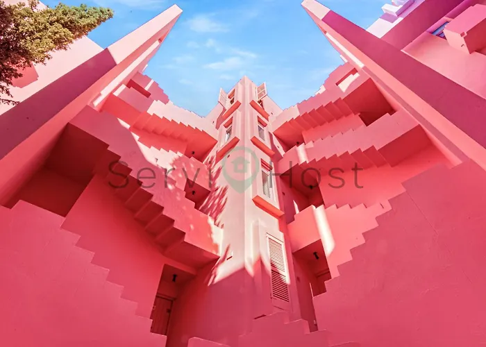 Breathtaking Loft La Muralla Roja, Wifi, 2br
