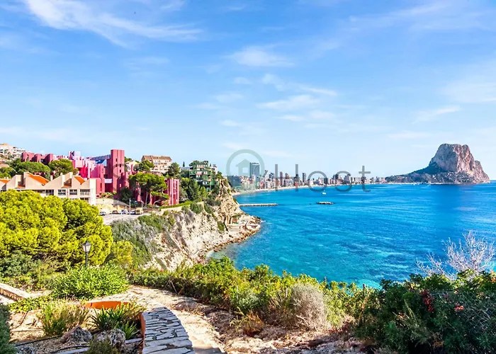 Breathtaking Loft La Muralla Roja, Wifi, 2br 公寓 *