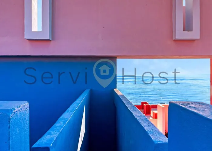 Breathtaking Loft La Muralla Roja, Wifi, 2br 公寓 *